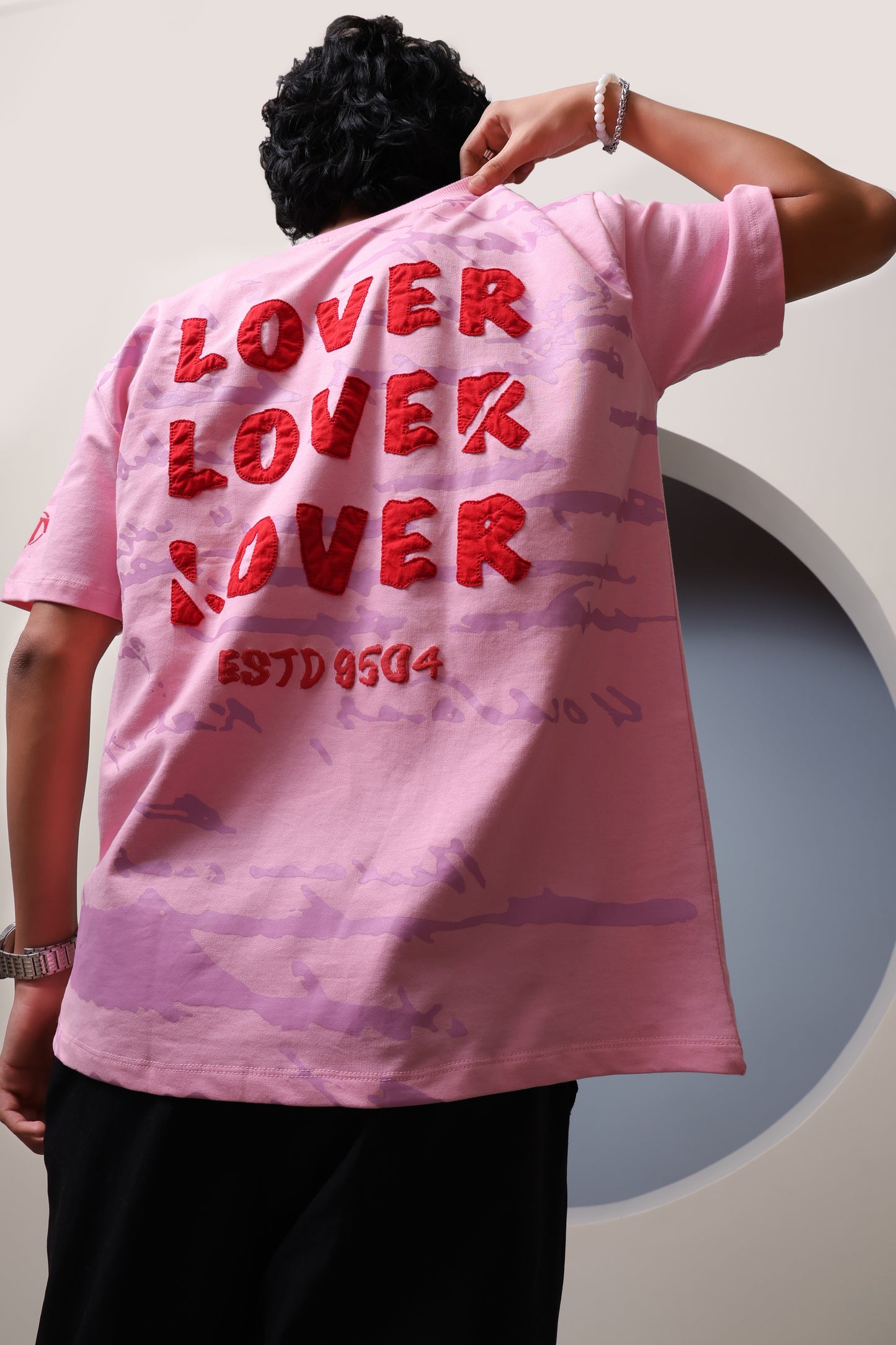 PINK LOVE LOGGED OUT T-SHIRT