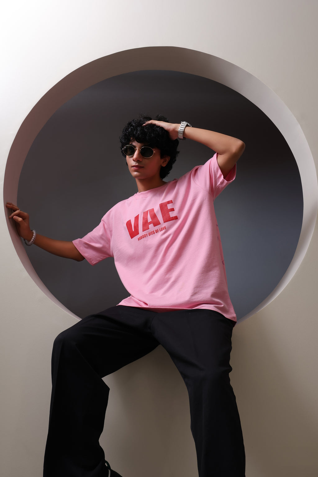 PINK LOVE LOGGED OUT T-SHIRT